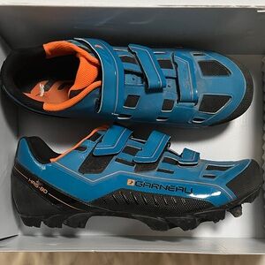 Garneau Men's Blue and Black Cycling Shoes